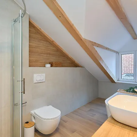 Villa Hedera Estate, Hedera Xvii