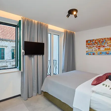 Hedera Estate, Hedera Xvii دوبروفينك