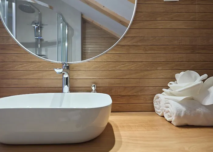 Hedera Estate, Hedera Xvii Villa