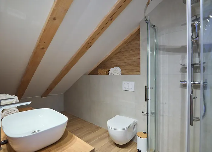 Hedera Estate, Hedera Xvii Dubrovník