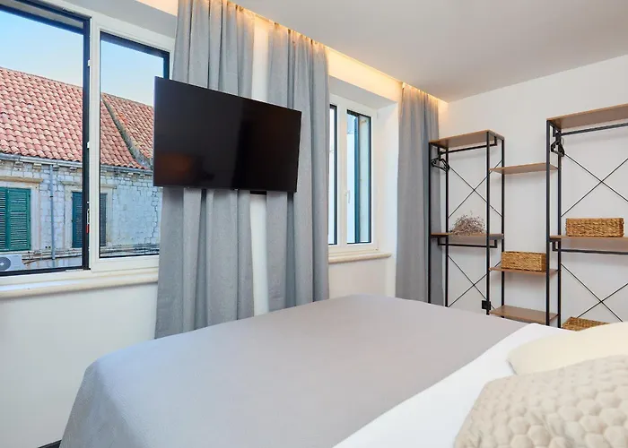 Hedera Estate, Hedera Xvii Dubrovnik