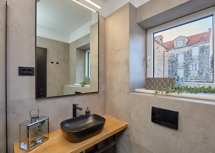 Hedera Estate, Hedera Xvii Vila