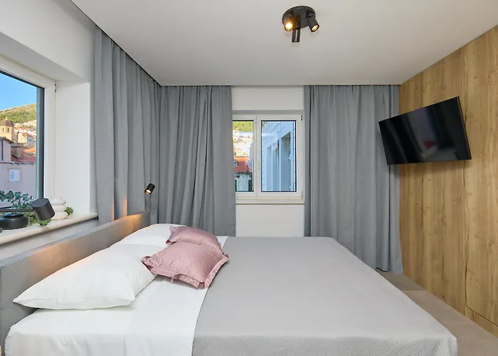 Hedera Estate, Hedera Xvii Dubrovník