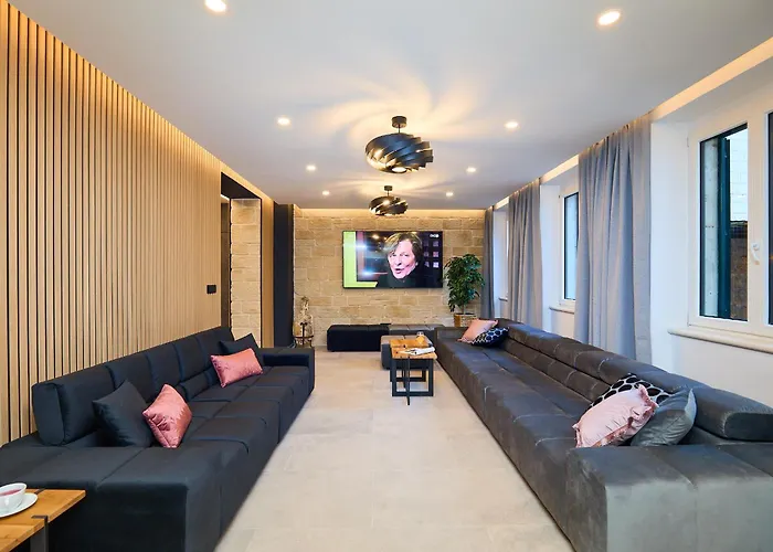 Hedera Estate, Hedera Xvii Vila *