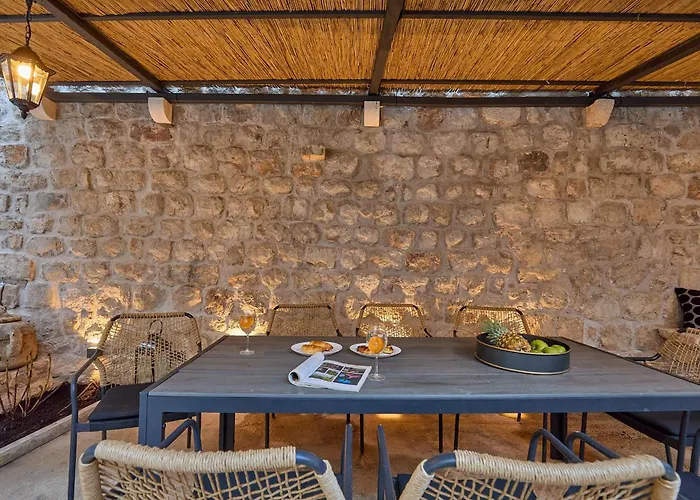 Hedera Estate, Hedera Xvii Dubrovnik