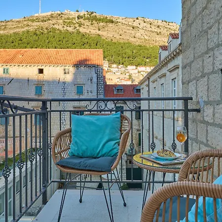 Hedera Estate, Hedera Xvii Dubrovnik