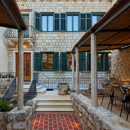 Villa Hedera Estate, Hedera Xvii