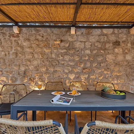 Hedera Estate, Hedera Xvii Dubrovnik